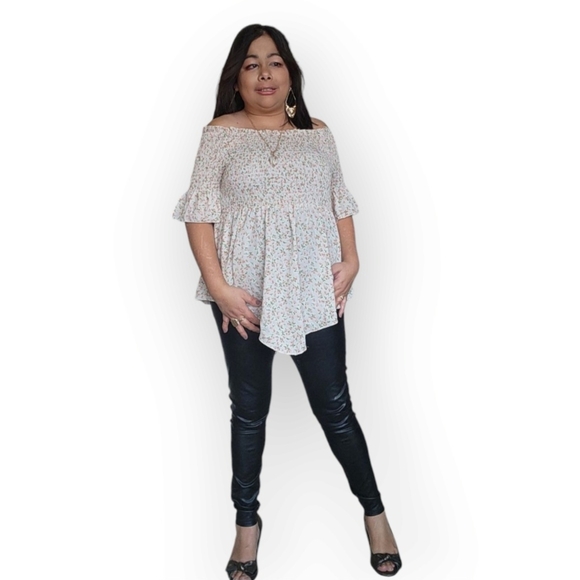 WOMENS 1X Gray  Balloon Sleeve Smocked Blouse - Picture 9 of 16